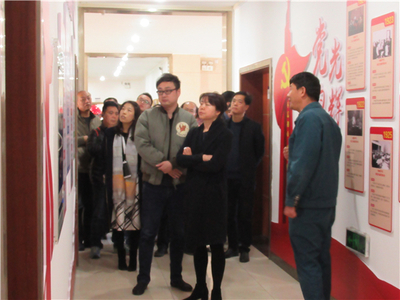 全國建材行業(yè)職業(yè)技能鑒定培訓(xùn)班學(xué)員赴昆鋼嘉華參觀學(xué)習(xí)